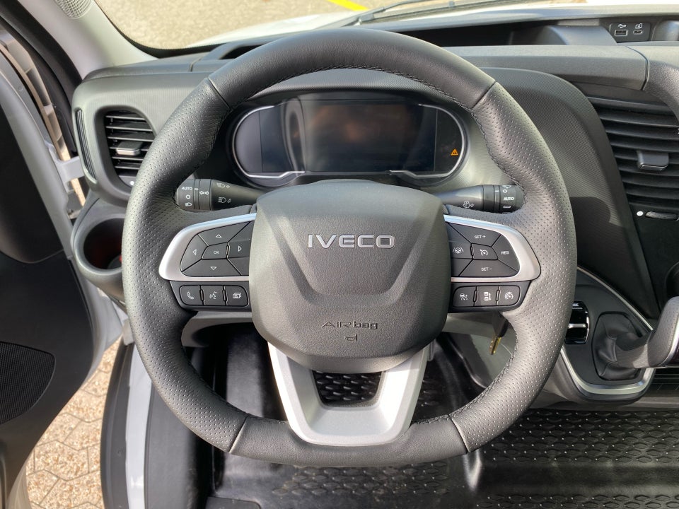 Iveco Daily 3,0 35S18 12m³ Van AG8