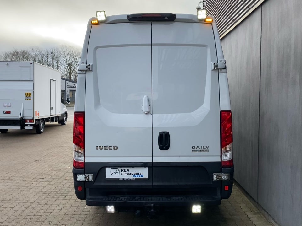 Iveco Daily 3,0 35S17 12m³ Van AG