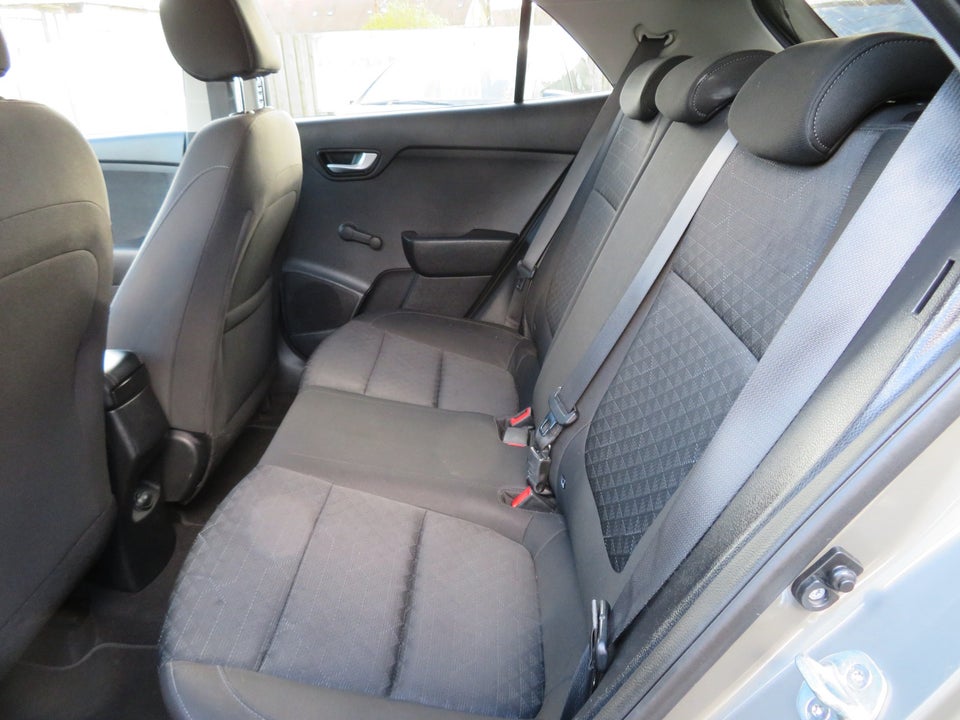 Kia Rio 1,0 T-GDi Attraction 5d