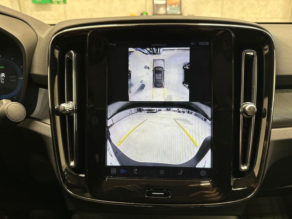 Volvo EC40 Extended Range Plus 5d