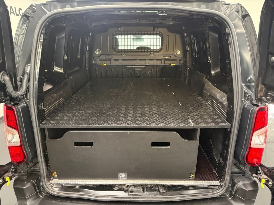 Citroën Berlingo 1,5 BlueHDi 130 L1 MasterLine EAT8 Van