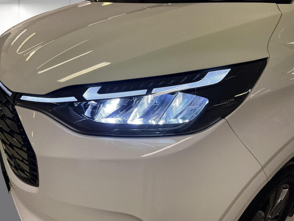 Ford E-Transit Custom 320S 64 Limited