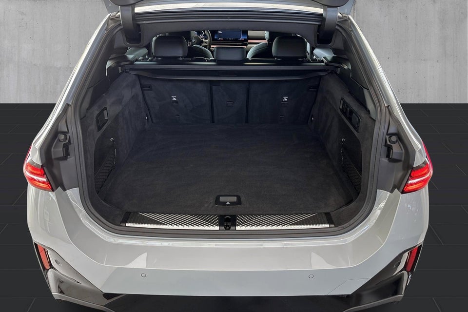 BMW i5 eDrive40 Touring M-Sport 5d