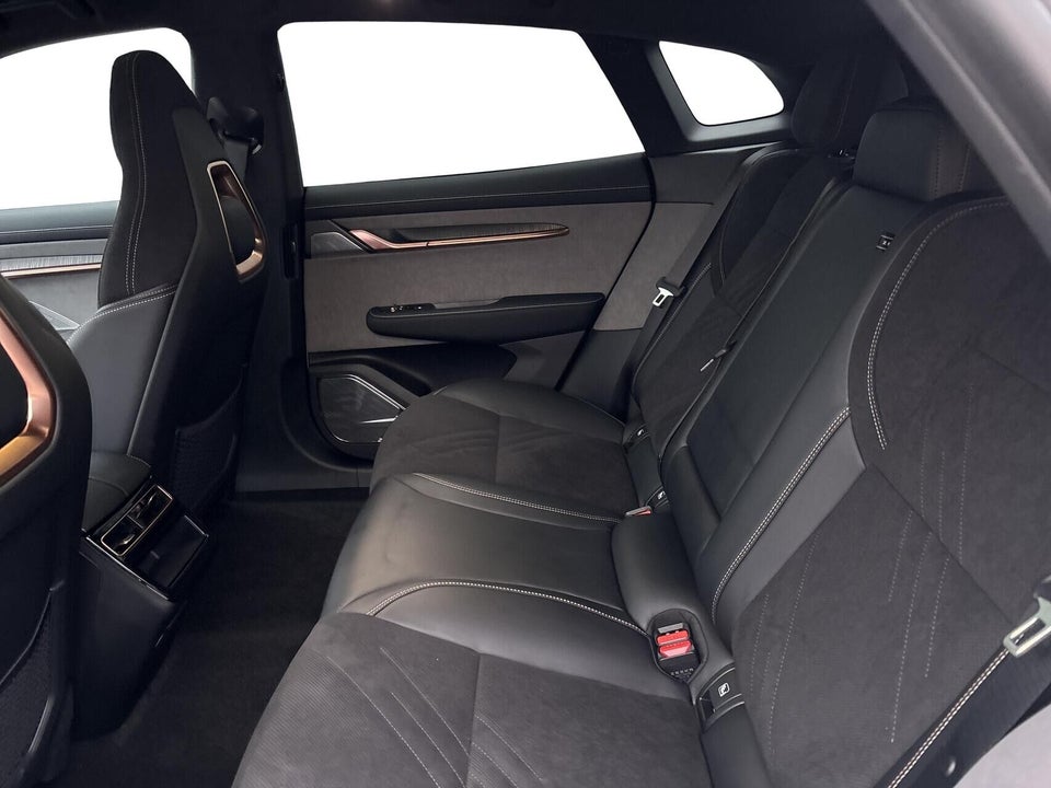 Zeekr 001 Long Range RWD 5d