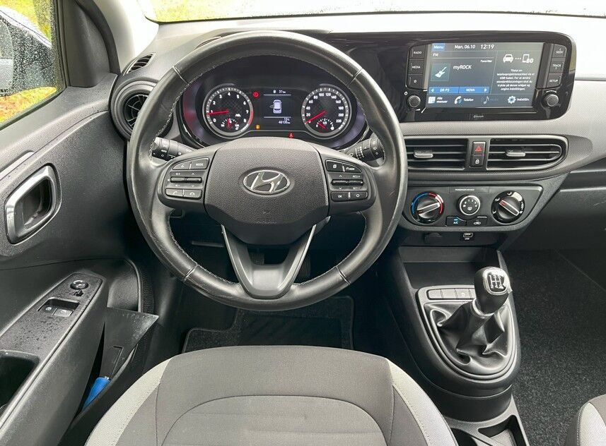 Hyundai i10 1,0 MPi Essential 5d