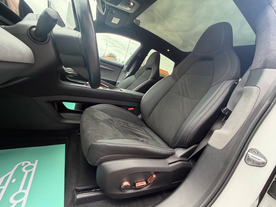 Zeekr 001 Performance AWD 5d