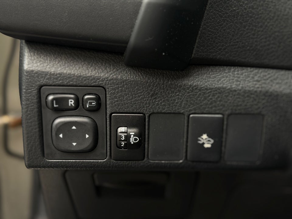 Toyota Auris 1,8 Hybrid H2 Comfort CVT 5d