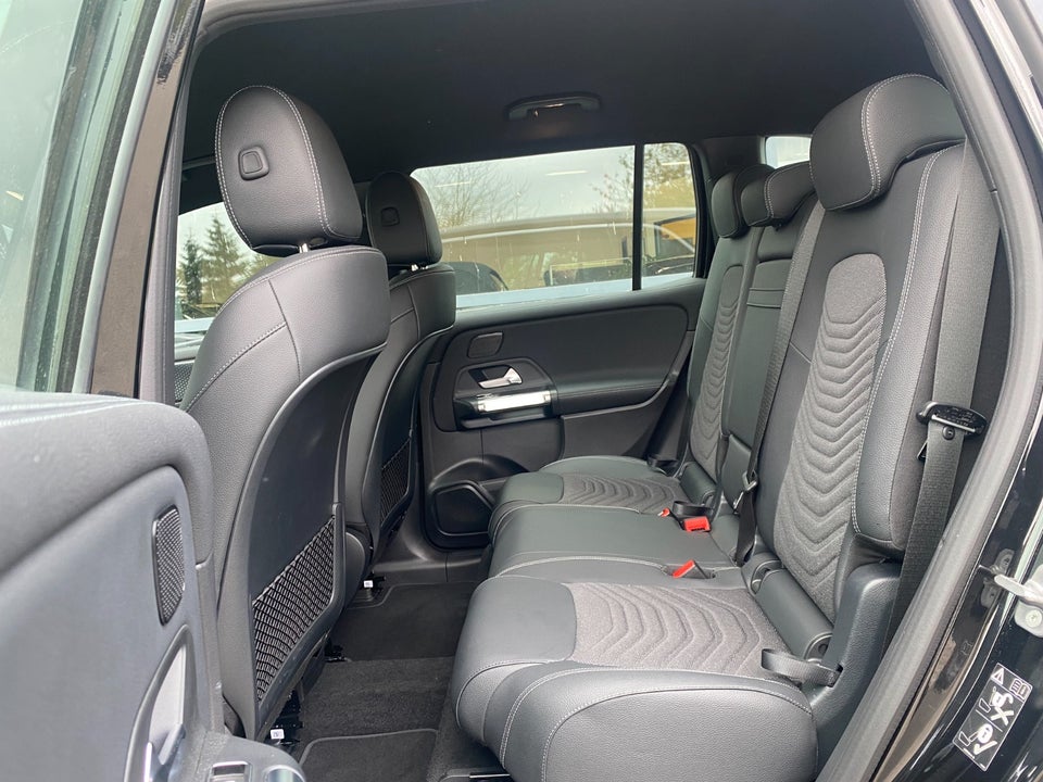 Mercedes EQB250+ Progressive 5d