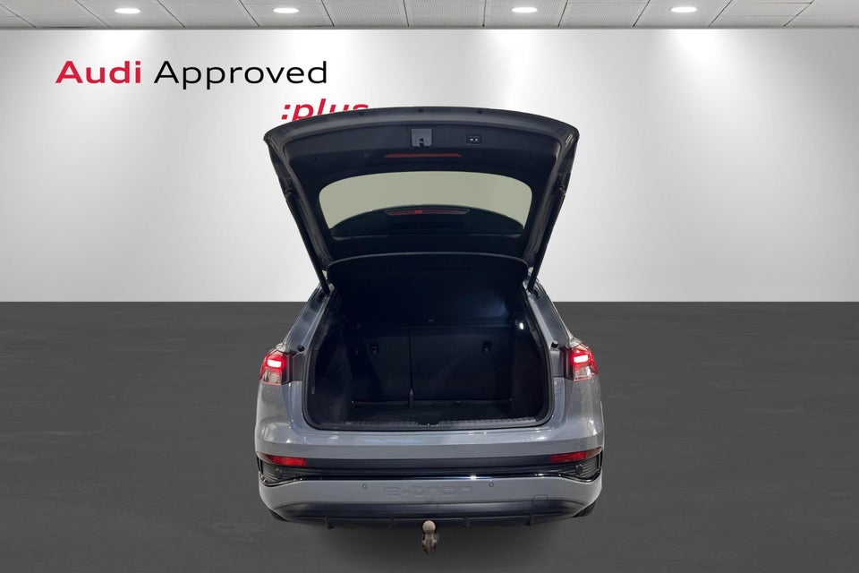 Audi Q4 e-tron 50 S-line quattro 5d