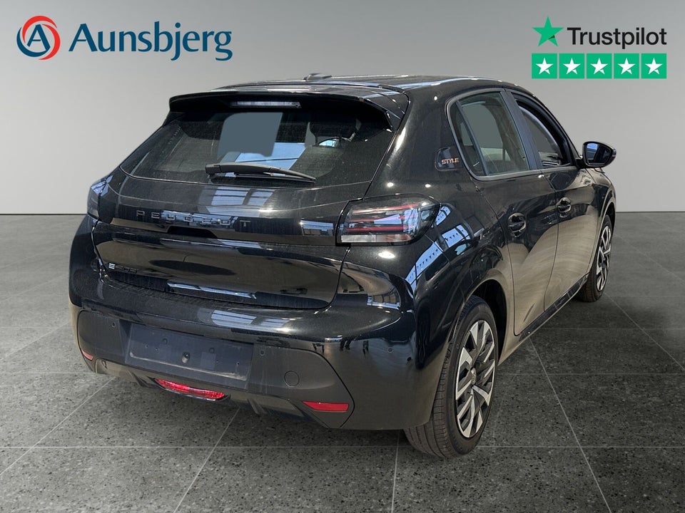 Peugeot e-208 50 Style 5d