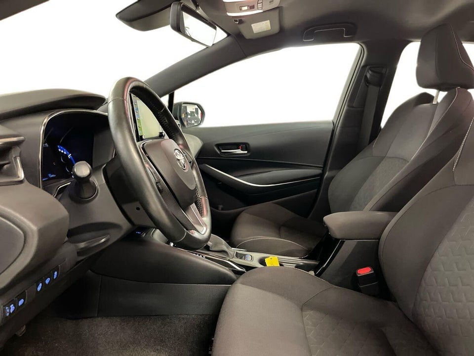 Toyota Corolla 1,8 Hybrid H3 MDS 5d