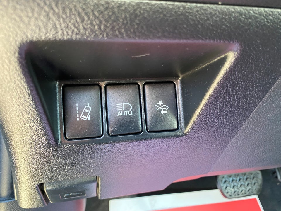 Toyota Yaris 1,5 Hybrid H2 e-CVT 5d