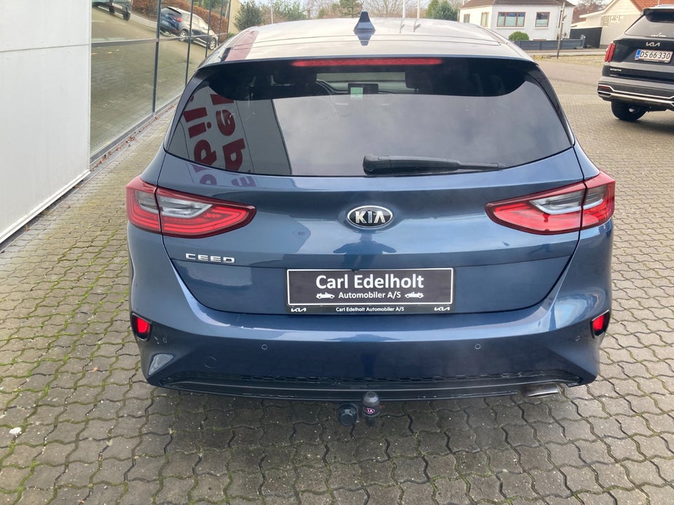 Kia Ceed 1,4 T-GDi Intro Edition DCT 5d