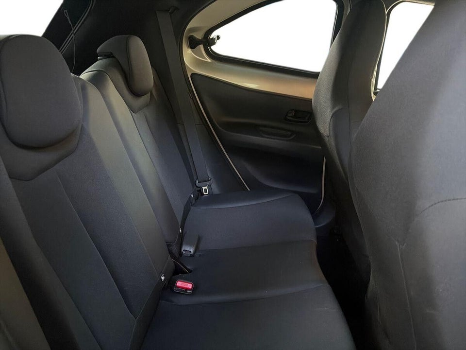 Toyota Aygo X 1,0 Envy 5d