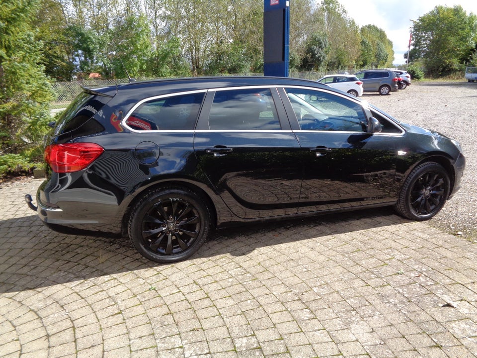 Opel Astra 1,6 CDTi 110 Enjoy Sports Tourer eco 5d