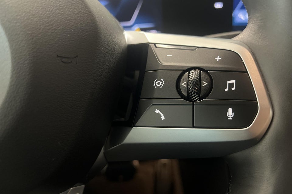 BMW iX2 eDrive20 M-Sport 5d