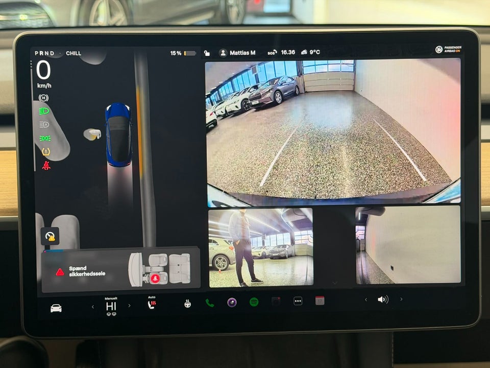 Tesla Model 3 Long Range AWD 4d