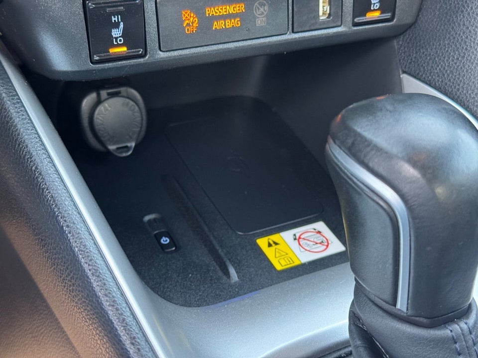 Toyota Yaris 1,5 Hybrid Active Tech+ Design e-CVT 5d