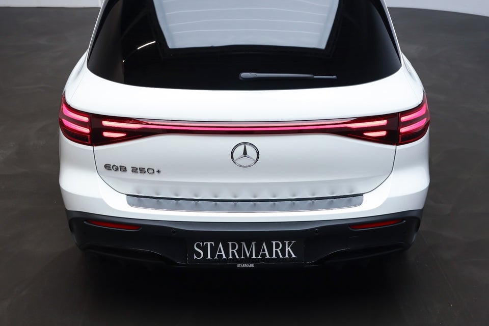 Mercedes EQB250+ AMG Premium 5d