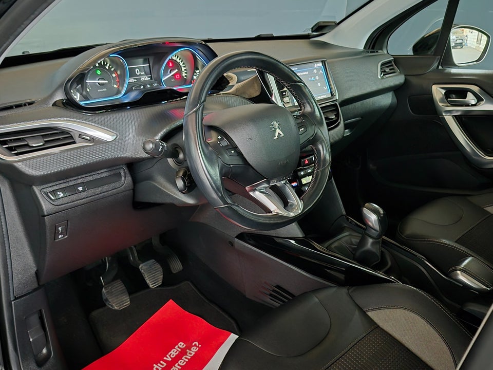 Peugeot 2008 1,6 BlueHDi 100 Allure Sky 5d