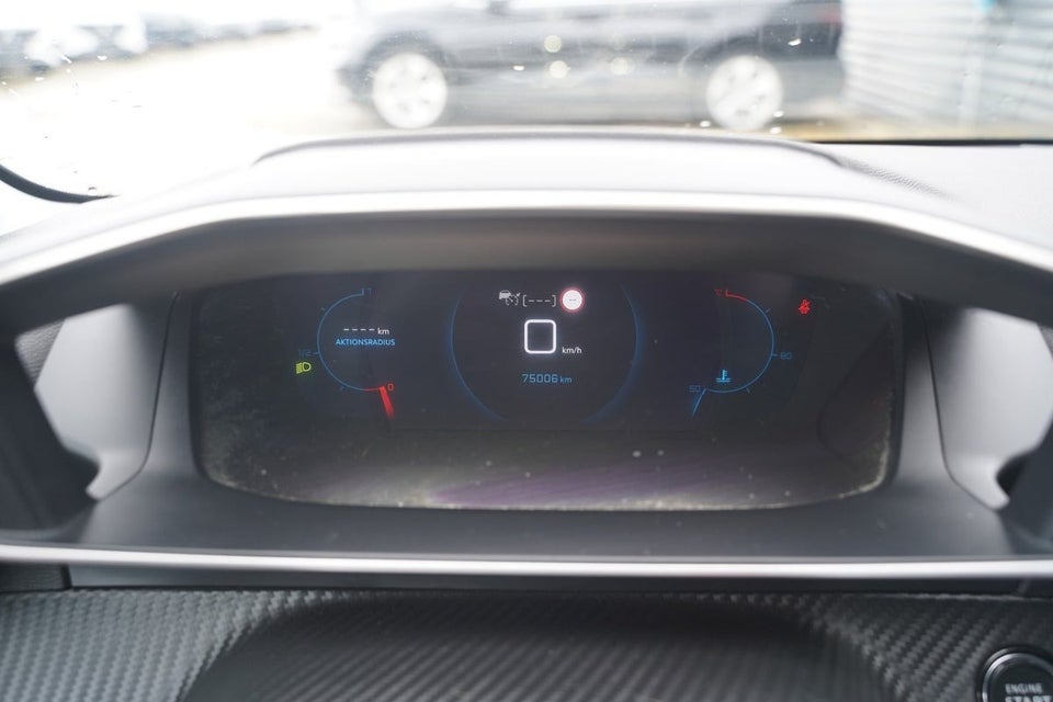 Peugeot 208 1,2 PureTech 100 Allure 5d