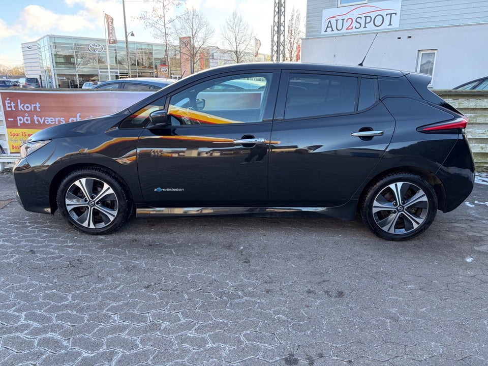 Nissan Leaf 40 Tekna 5d