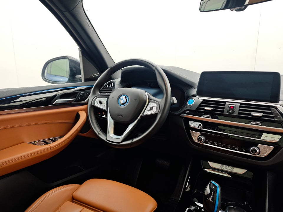 BMW iX3 Charged Plus 5d