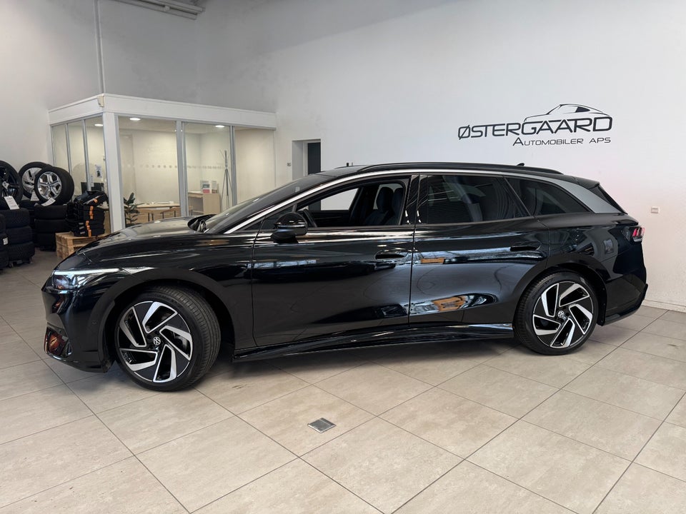 VW ID.7 77 Style Tourer 5d