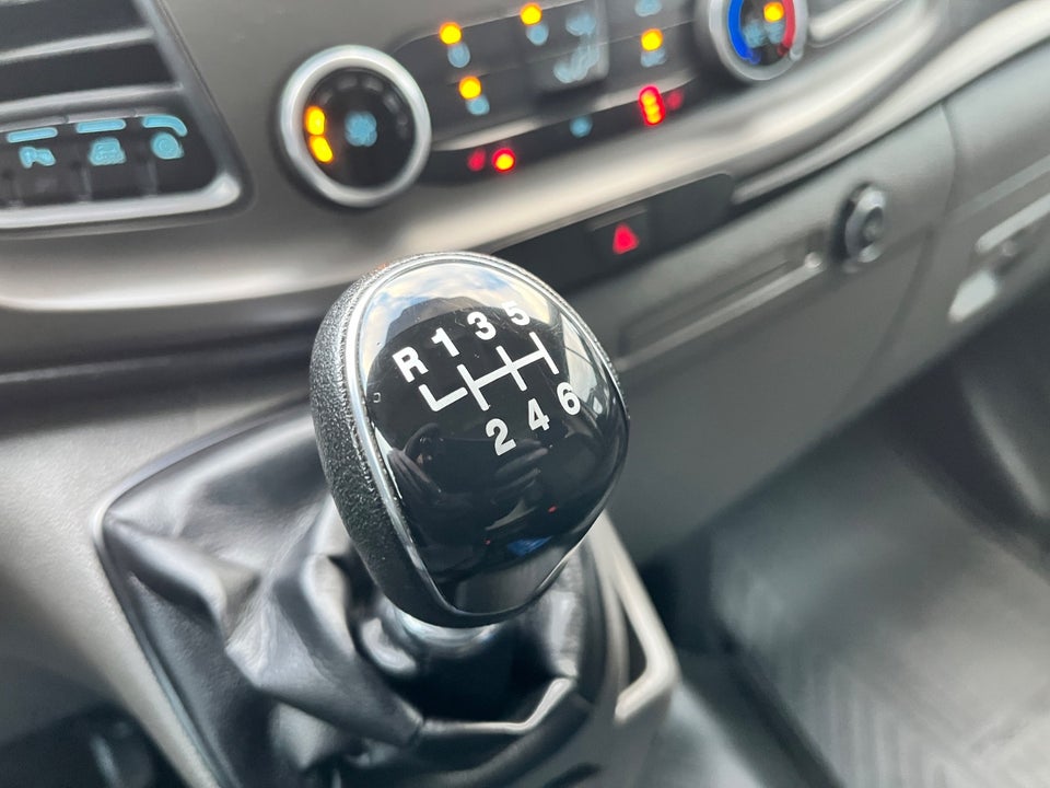 Ford Transit Custom 300L 2,0 TDCi 130 Trend