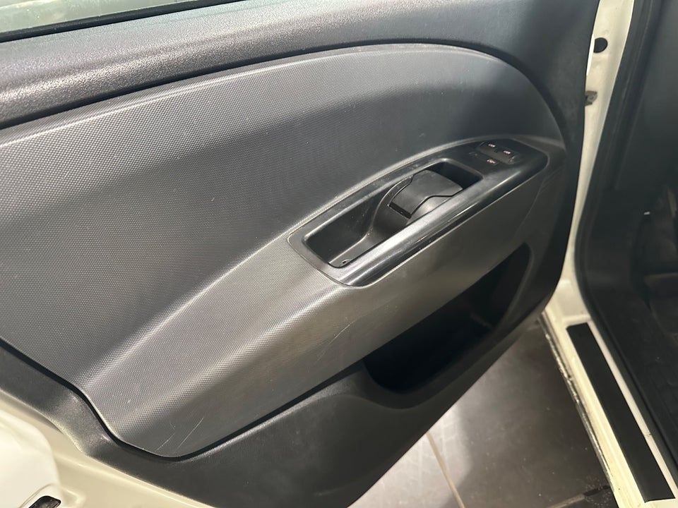 Fiat Doblò Cargo 1,3 MJT Basic L2 4d