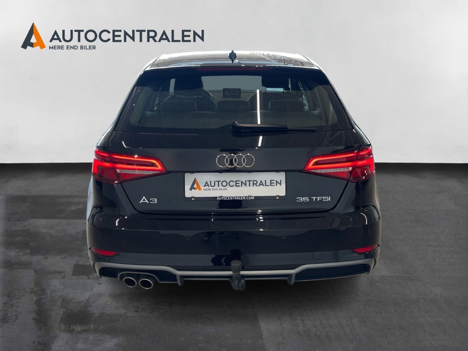 Audi A3 35 TFSi Sport Limited Sportback S-tr. 5d