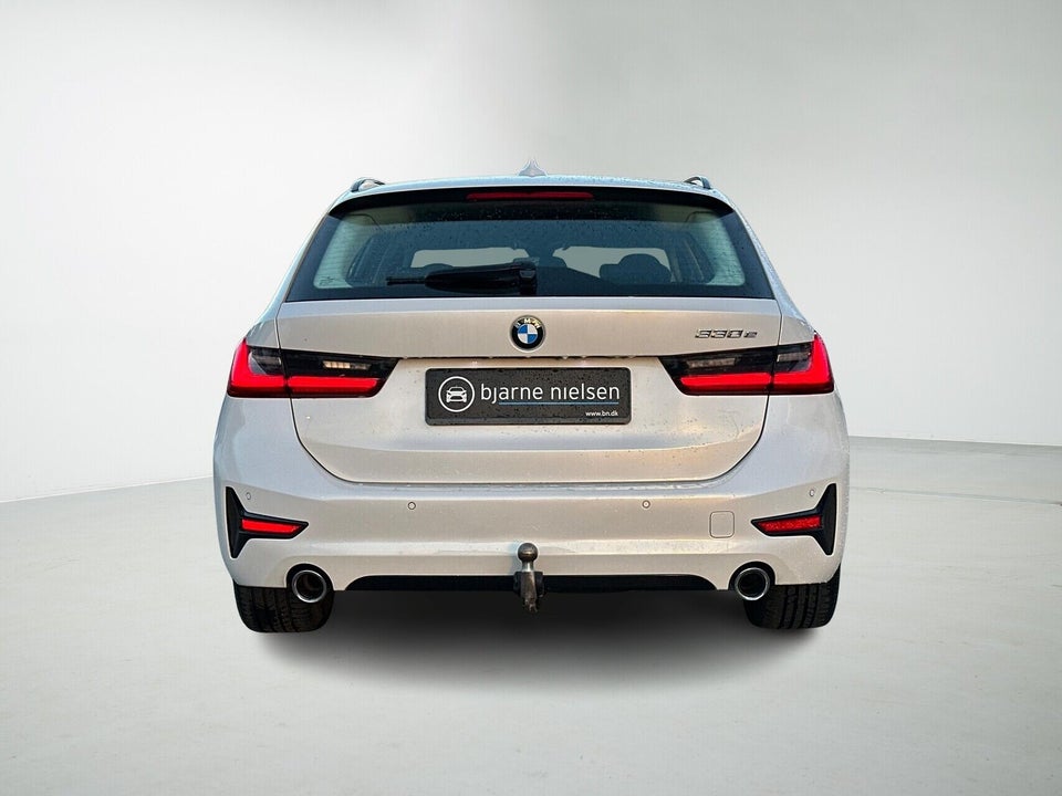 BMW 330e 2,0 Touring Sport Line aut. 5d