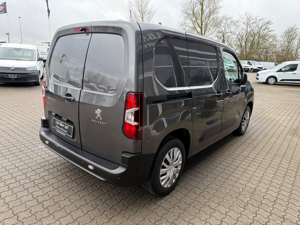 Peugeot Partner 1,5 BlueHDi 100 L1V1 Plus Van