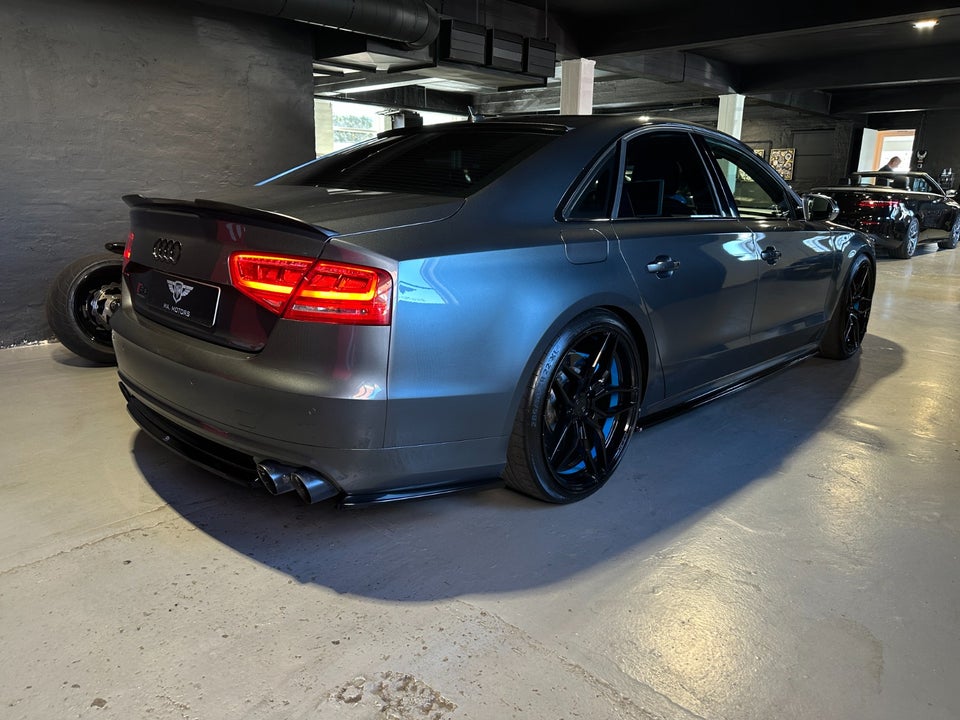 Audi S8 4,0 TFSi quattro Tiptr. 4d