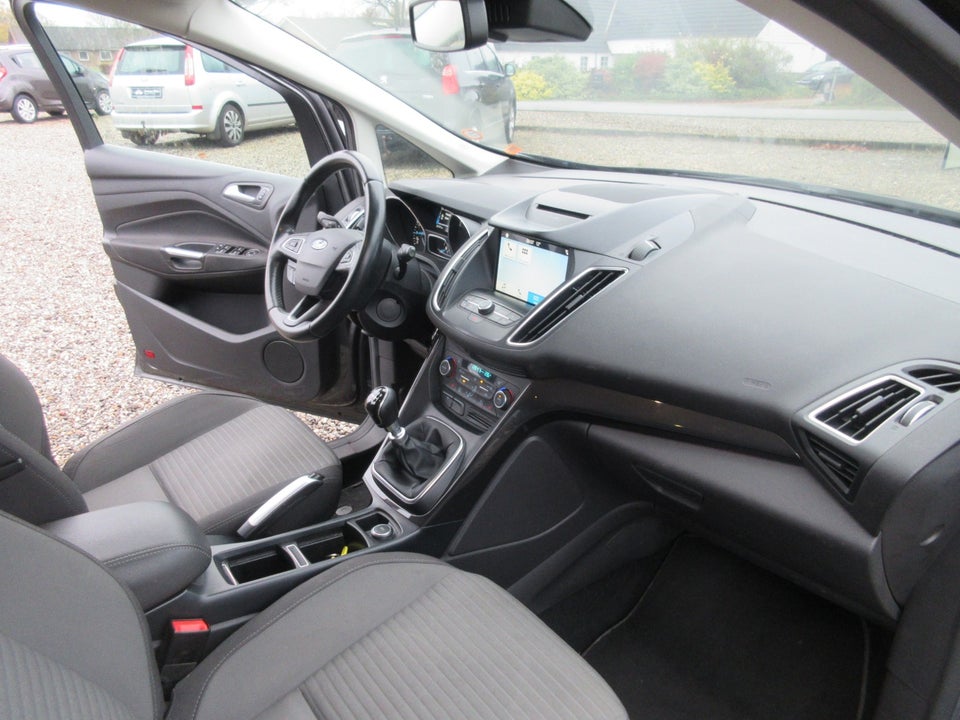 Ford C-MAX 1,0 SCTi 100 Titanium 5d