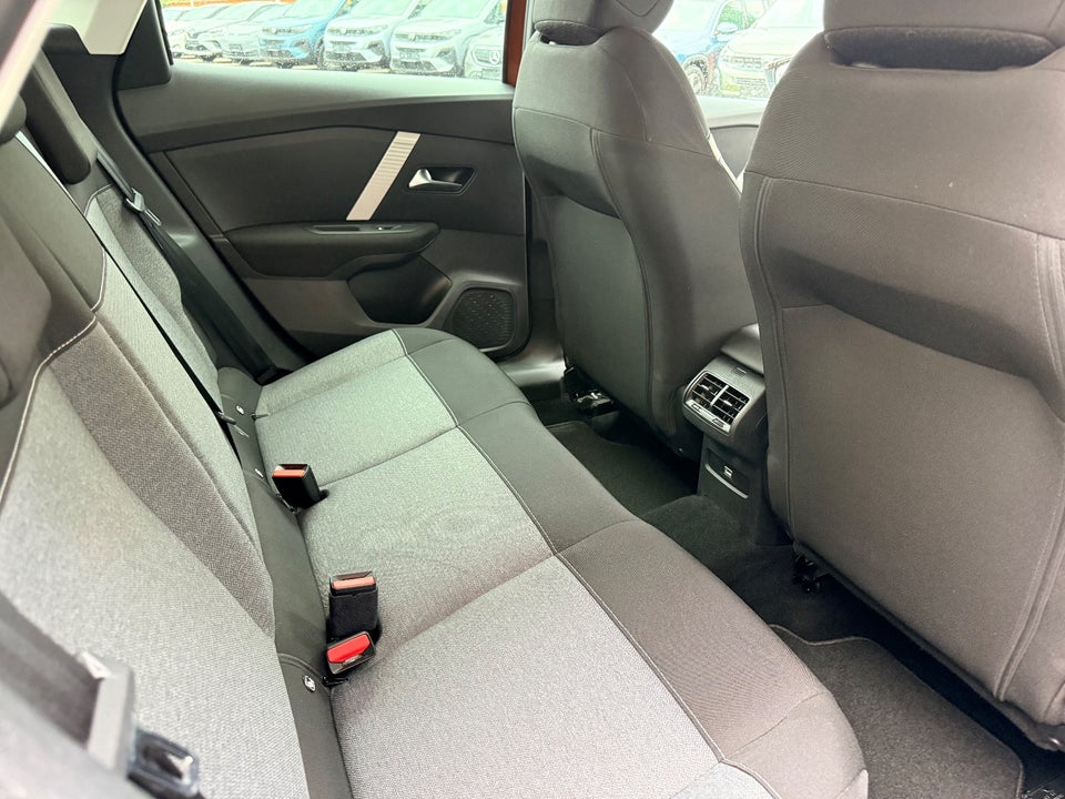 Citroën C4 1,2 PureTech 100 Feel 5d
