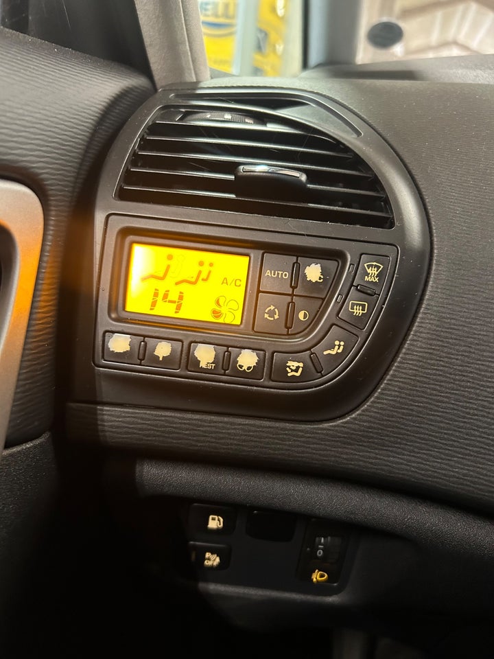 Citroën C4 Picasso 1,6 VTi 120 VTR 5d
