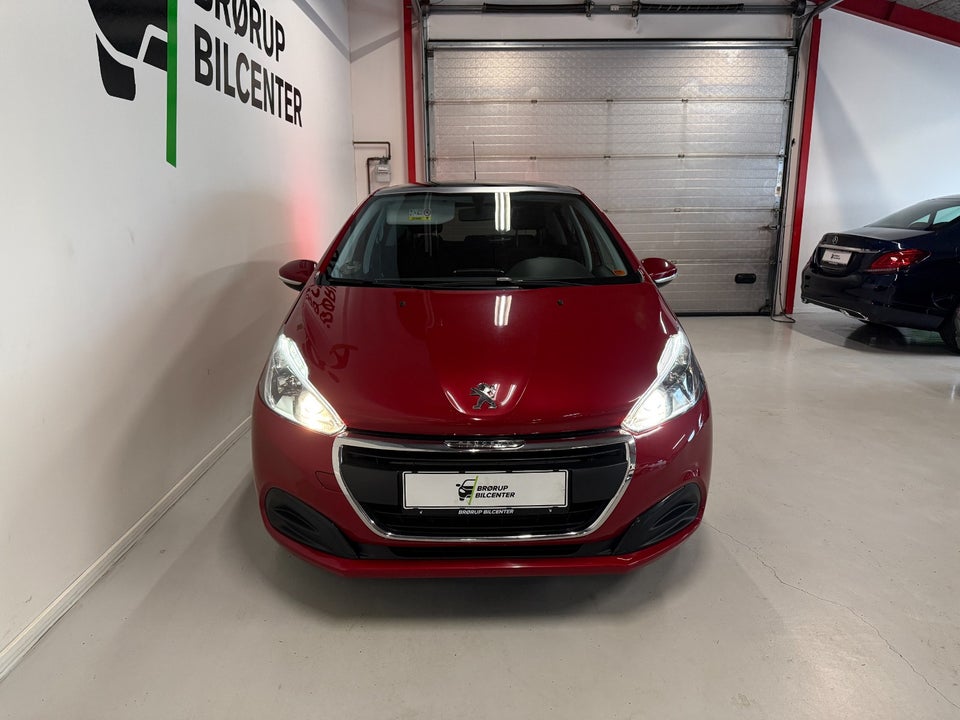 Peugeot 208 1,6 BlueHDi 100 Envy Sky 5d