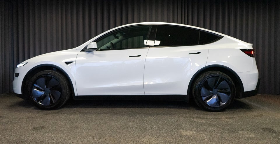Tesla Model Y Premium Long Range AWD 5d