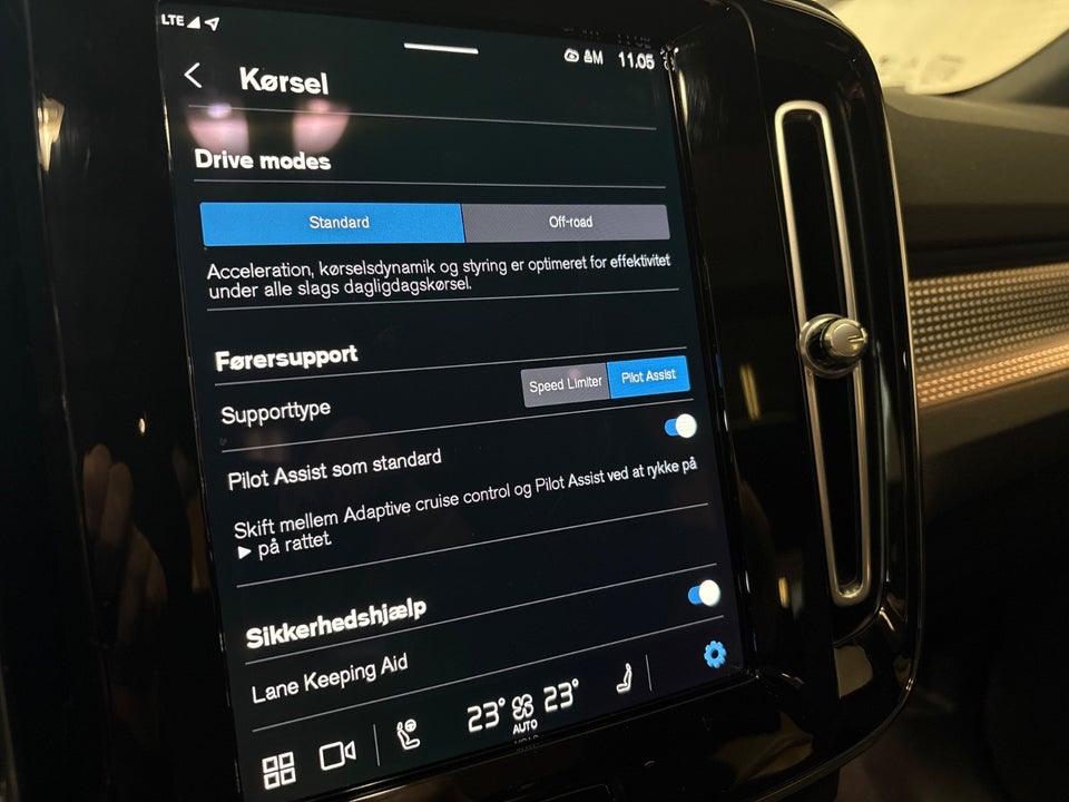 Volvo XC40 P6 ReCharge Pro 5d