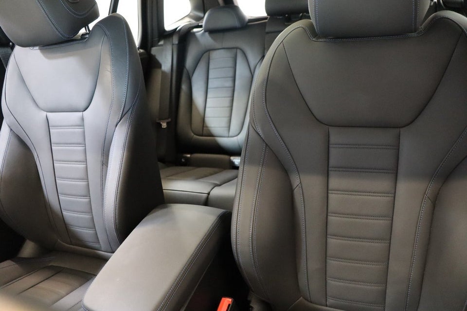 BMW iX3 Charged Plus M-Sport 5d