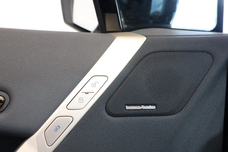 BMW iX xDrive40 Fully Charged Sport 5d
