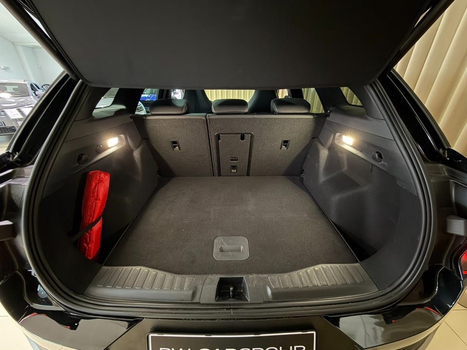 Ford Explorer 77 Premium Extended Range 5d