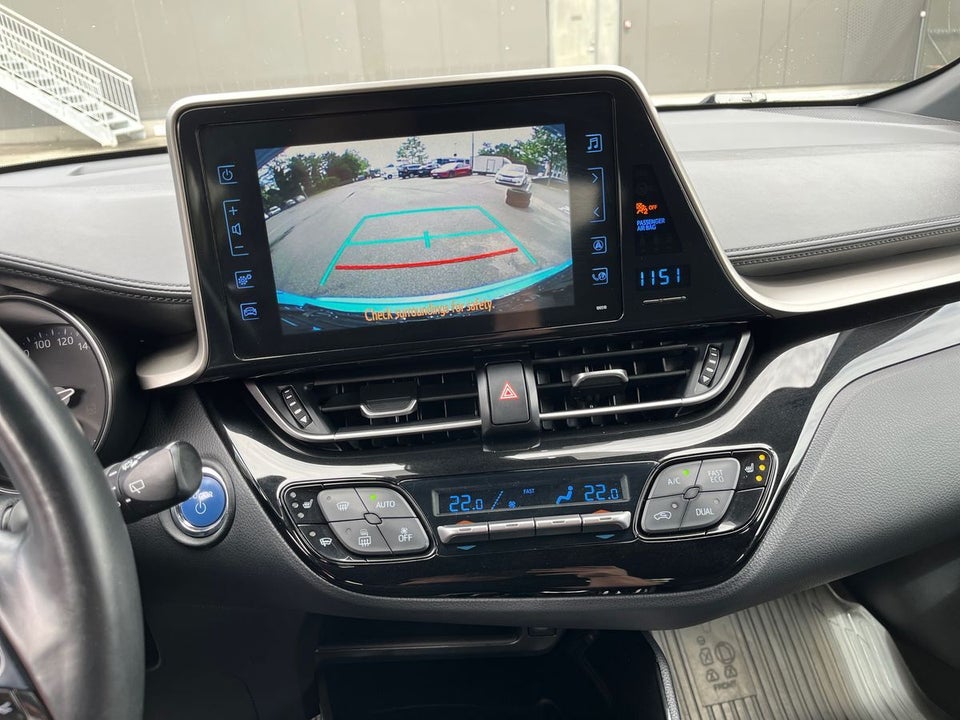 Toyota C-HR 1,8 Hybrid C-LUB Premium CVT 5d