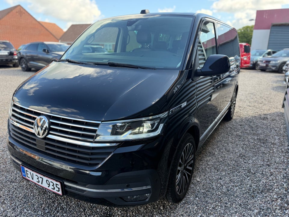 VW Caravelle 2,0 TDi 199 Highline DSG 4Motion kort