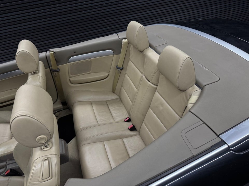 Audi A4 3,0 TDi Cabriolet quattro Tiptr. 2d