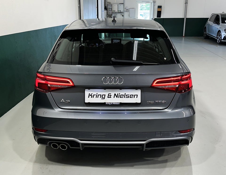 Audi A3 35 TFSi Sport Limited Sportback S-tr. 5d