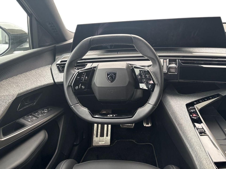 Peugeot e-5008 77 GT Pack 7prs 5d
