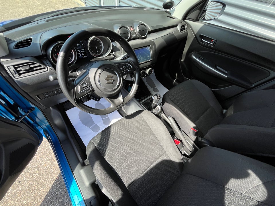 Suzuki Swift 1,2 mHybrid Style 5d