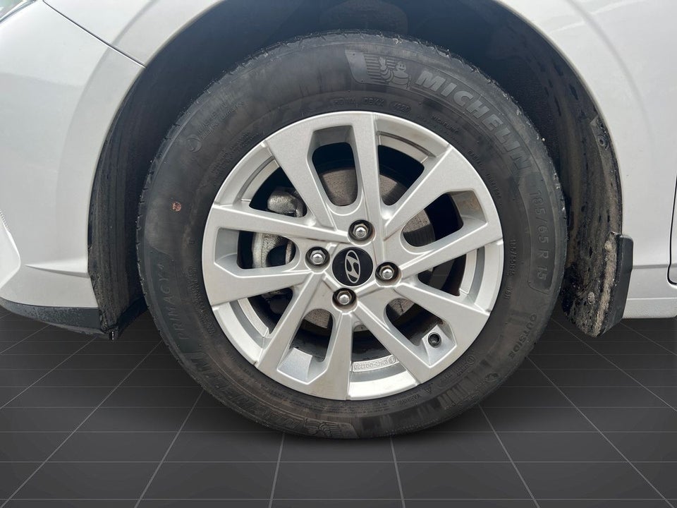 Hyundai i20 1,2 MPi Essential 5d